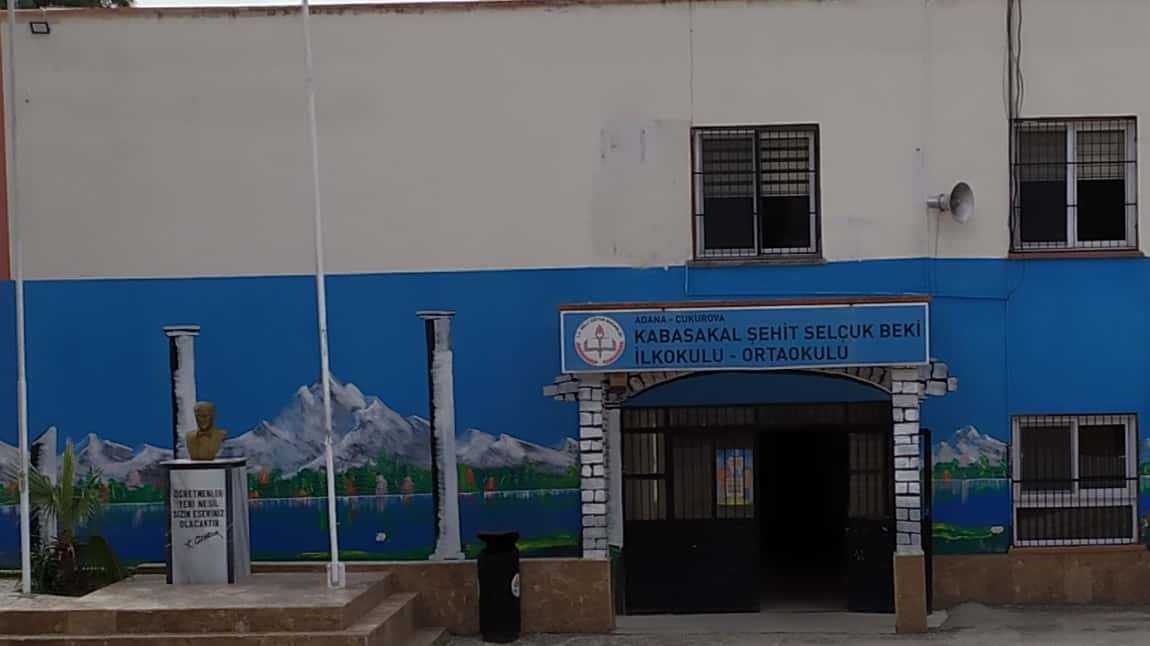 Kabasakal Şehit Selçuk Beki Ortaokulu Fotoğrafı